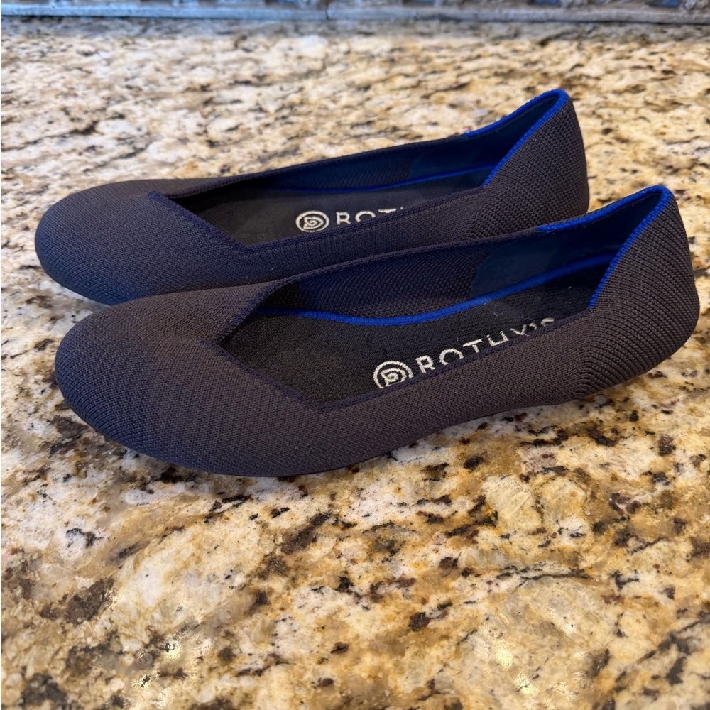 Rothy's Women's Navy Flats Size 6.5 EUC